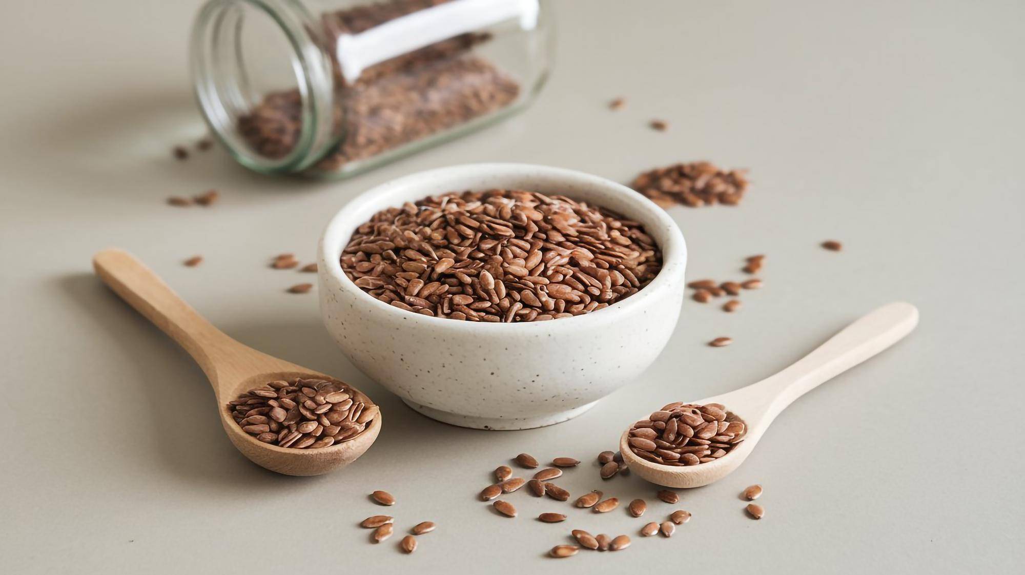 Wypadanie włosów co jeść aby zadbać o fryzurę?
